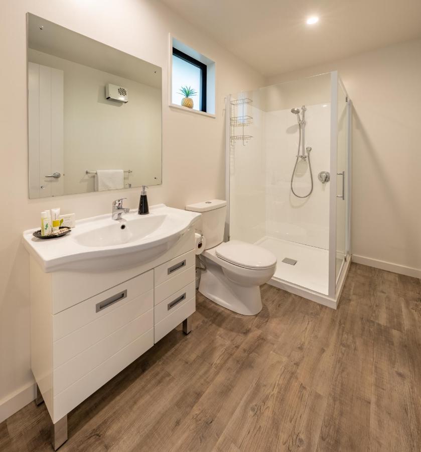 Private And Peaceful Studio Apartment Уанака Екстериор снимка